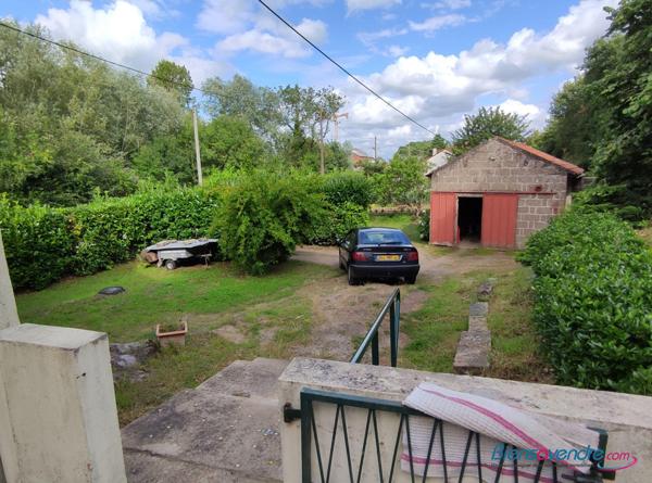 Charmante maison années 1930 avec énormément de possibilités