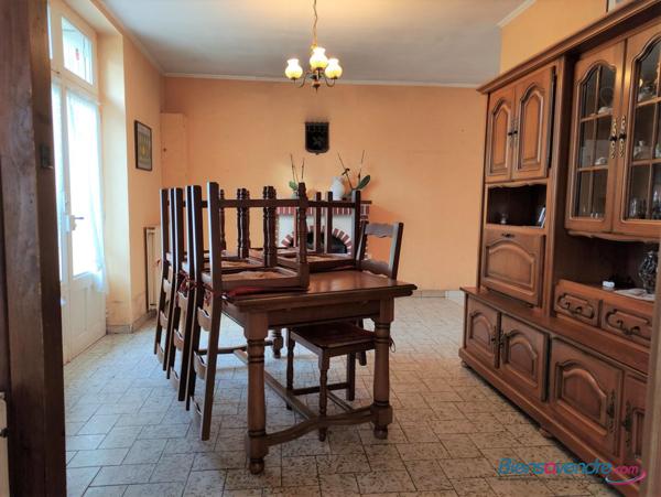 Charmante maison années 1930 avec énormément de possibilités