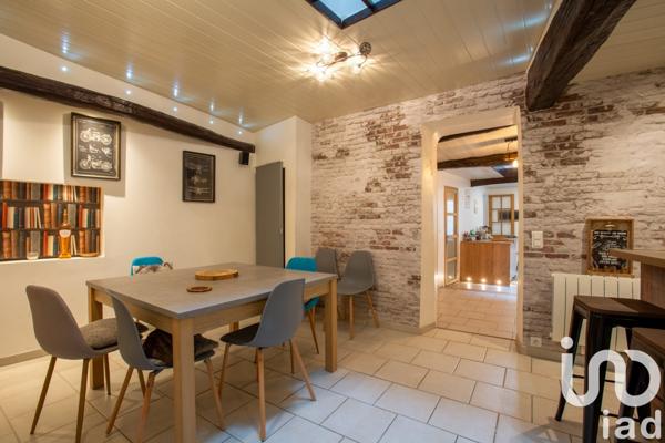 Maison de village 5 pièces de 120 m² à Trets (13530)