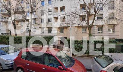 EXCLUSIVITÉ STUDIO CALME AVEC PISCINE ET CAVE LYON 3e