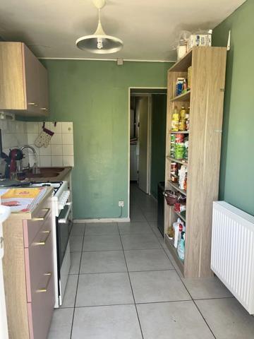 Vente                                                      Maison
                        
                     3 pièces                      65 m2                     à Nérondes