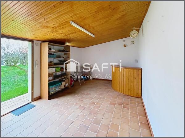 Maison de Plain-Pied de 90m² - Proche Commerces à pied , - Au Calme - Jardin - Dépendances