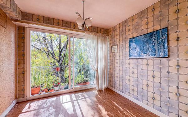 Appartement à vendre    4 pièces • 93,58 m2 Pau