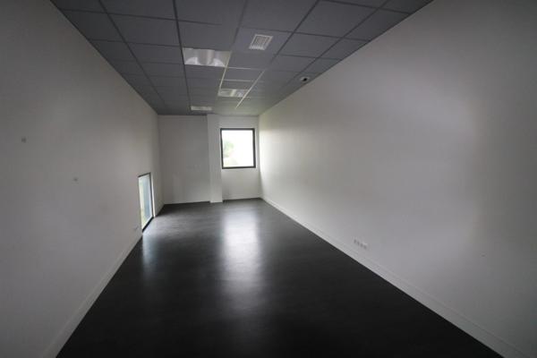 200m² de Bureau à louer SAINT GEORGES DES COTEAUX (17)