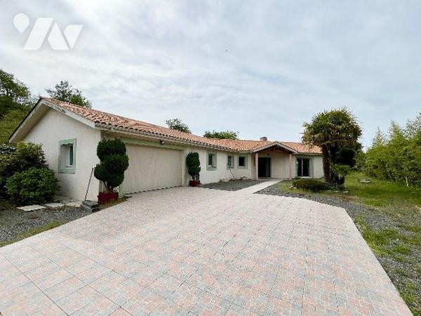 Maison de 2008 de 168m² + garage !