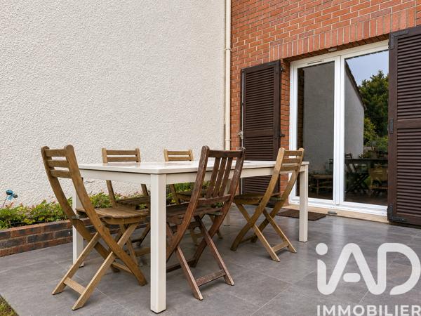 Maison à vendre 6 pièces 105 m² Montigny-le-Bretonneux