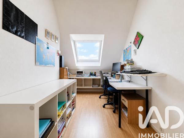 Maison à vendre 6 pièces 105 m² Montigny-le-Bretonneux