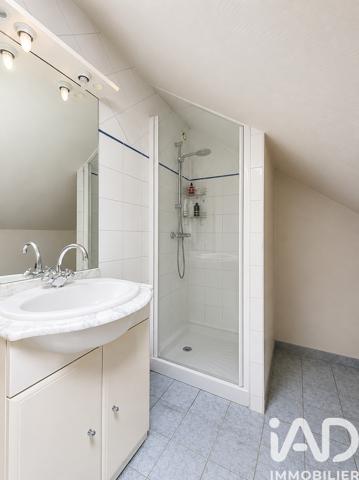 Maison à vendre 6 pièces 105 m² Montigny-le-Bretonneux