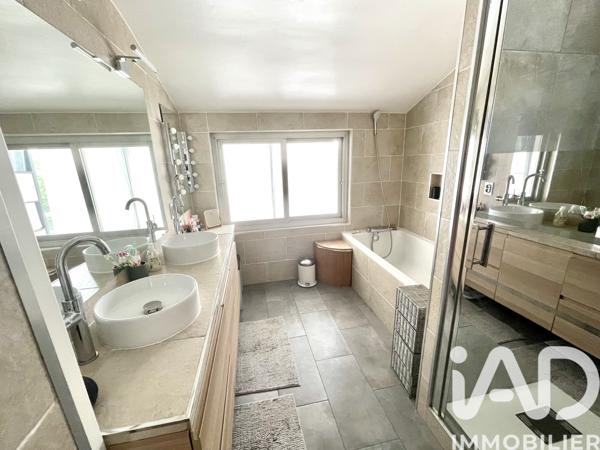 Maison à vendre 6 pièces 132 m² Argenteuil