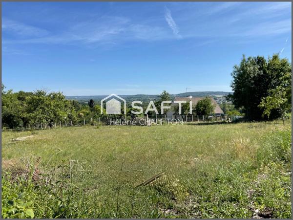 Terrain constructible 552 m² plat avec vue dégagée