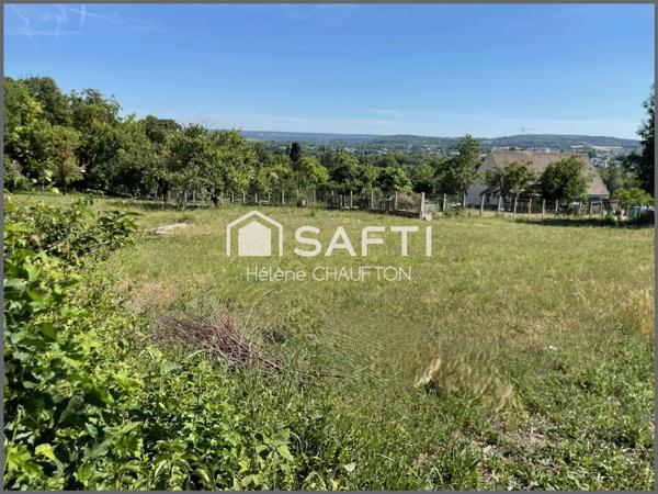 Terrain constructible 552 m² plat avec vue dégagée
