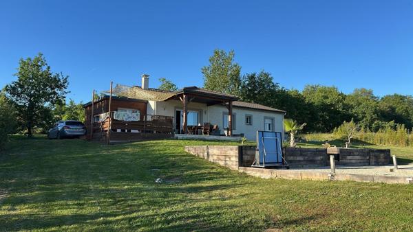 Maison 5 pièces - 107m2 - piscine chauffée