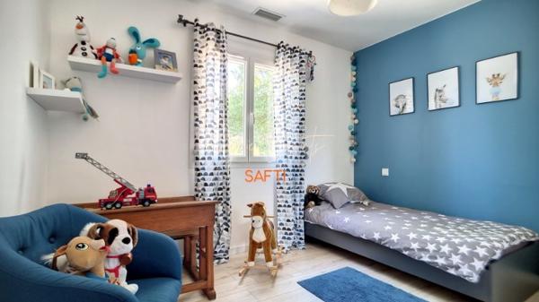 Maison 5 pièces - 107m2 - piscine chauffée