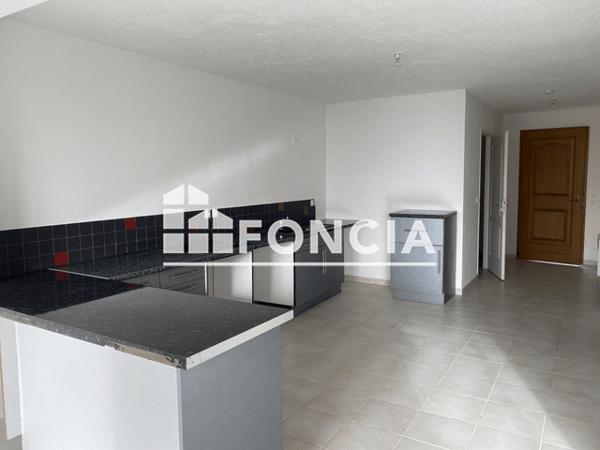 Location Appartement 3 pièces 66.28 m² - 3 AVENUE JEAN AICARD Le Luc En Provence 83340