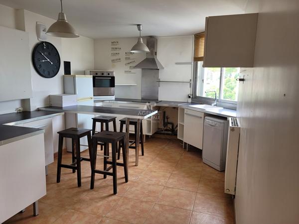 Appartement Saint Germain En Laye 3 pièce(s) 70 m2 235 000 € **  - Référence  18510
