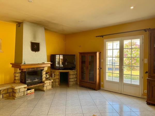 NIORT MAISON FAMILIALE 3CH+ BUREAU - GARAGE