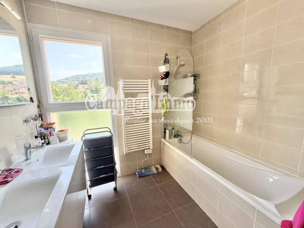 Maison 100 m² avec extérieur