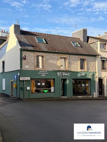 Immeuble plein bourg de CROZON 129 m2