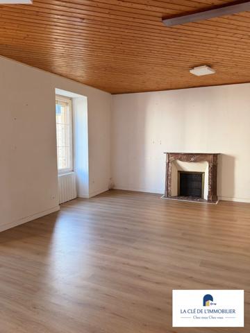Immeuble plein bourg de CROZON 129 m2