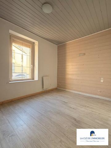 Immeuble plein bourg de CROZON 129 m2