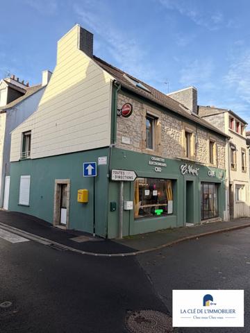 Immeuble plein bourg de CROZON 129 m2