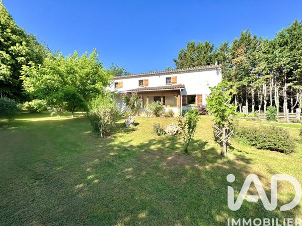 Maison à vendre 5 pièces 142 m² Saint-Front-sur-Lémance