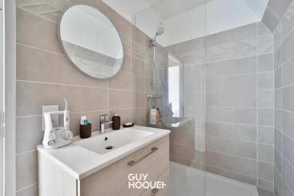 Appartement Clamart 4 pièces 85 m2 - dernier étage terrasse