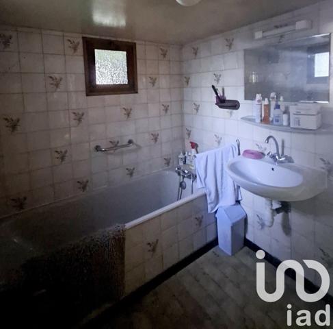 Maison 5 pièces de 85 m² à Saint-Martin (65360)