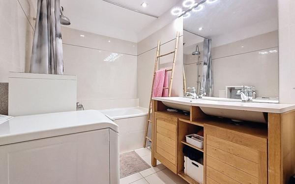 Appartement à vendre    3 pièces • 68,09 m2 Le Cannet