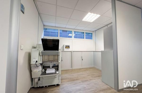 Bureaux à vendre 330 m² Bron