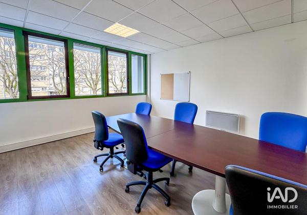 Bureaux à vendre 330 m² Bron