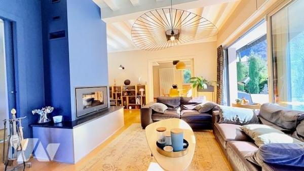 Maison bourgeoise 220m2 sur trois niveaux