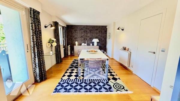 Maison bourgeoise 220m2 sur trois niveaux