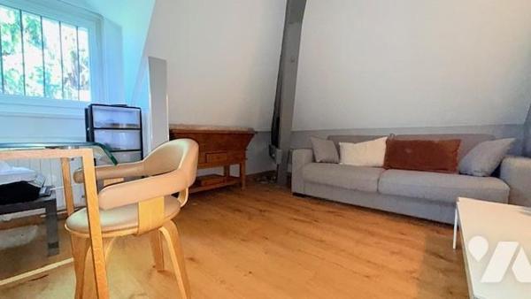 Maison bourgeoise 220m2 sur trois niveaux