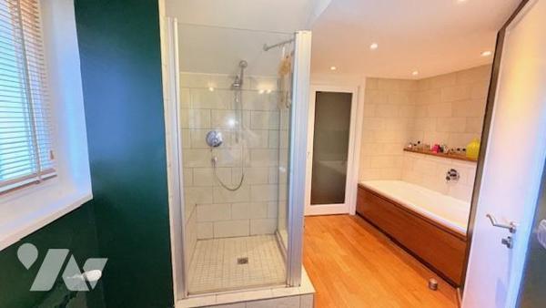 Maison bourgeoise 220m2 sur trois niveaux