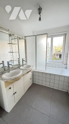 Maison 5 pièces 102 m²