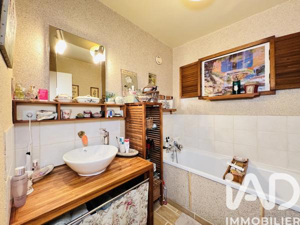 Appartement à vendre 5 pièces 103,3 m² Élancourt