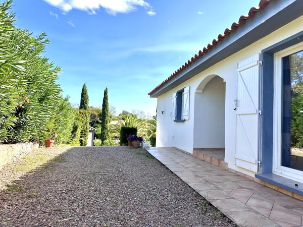 Ste lucie de porto vecchio (20144) Grande villa avec dépendance sainte Lucie de Porto Vecchio