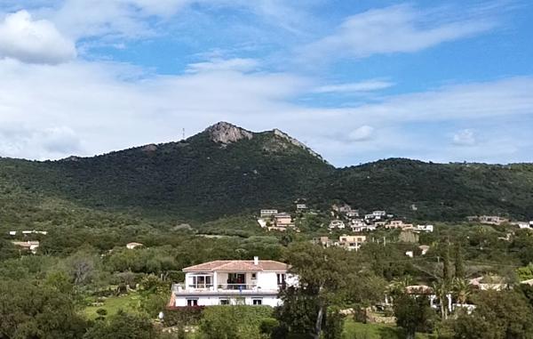 Ste lucie de porto vecchio (20144) Grande villa avec dépendance sainte Lucie de Porto Vecchio