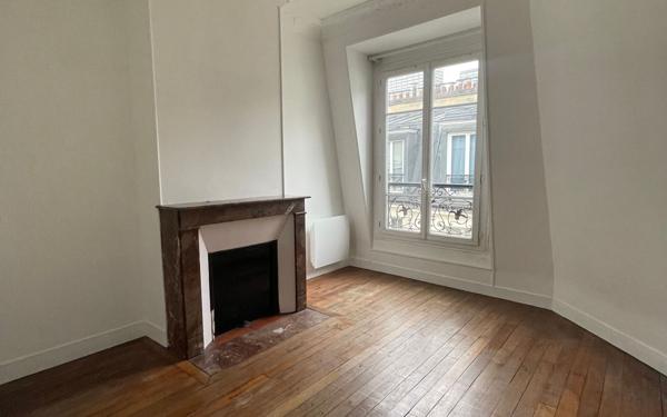 Appartement à vendre    2 pièces • 33,84 m2 Paris 13