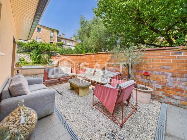 Appartement avec jardin et piscine