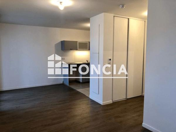 Location Appartement 2 pièces 43.8 m² - 52 RUE DE LA TABLE DE PIERRE Darnetal 76160