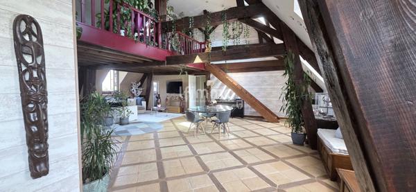 Loft en duplex quartier Cathédrale d'Autun!