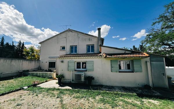 Maison à vendre    8 pièces • 186 m2 Mallemort