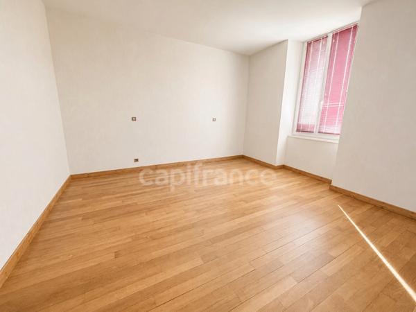 Immeuble à vendre LE CREUSOT (71)