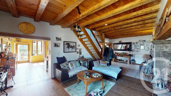 Maison à vendre  9 pièces - 216 m 2   MOUTHE  - 25