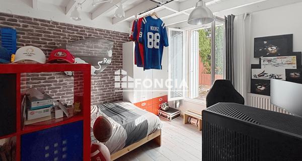 À vendre Maison 7 pièces 140.13 m² - Fresnes 94260