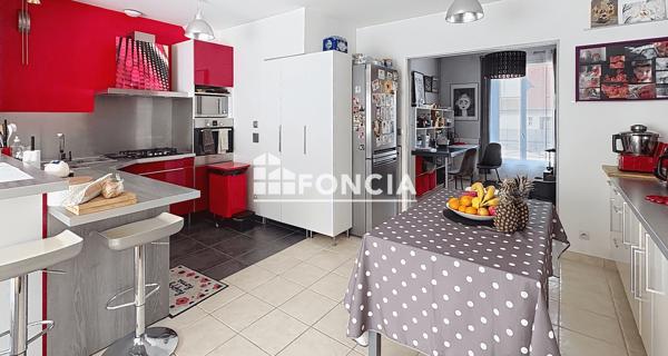 À vendre Maison 7 pièces 140.13 m² - Fresnes 94260