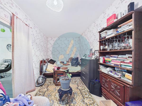 Cosne-Cours-sur-Loire (58200) Longère rénovée 92m2 avec 3 chambres, dépendance et garage.