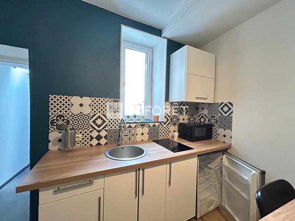 Location appartement près de POITIERS - 1 pièce(s) - 20 m² - 450 €/mois